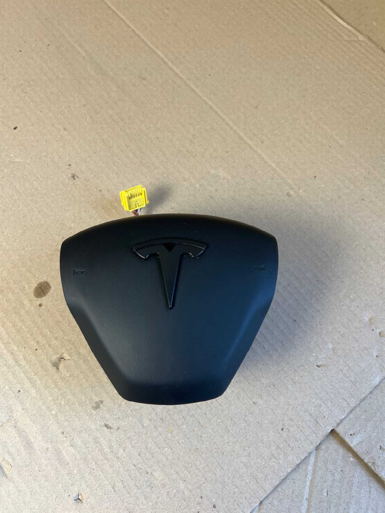 Подушка безопасности в руль Tesla Model 3, Model Y