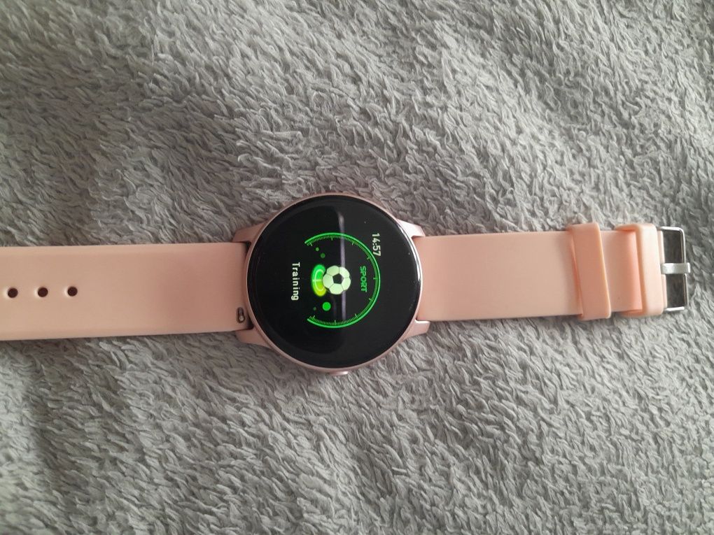 Smartwatch różowy jak nowh