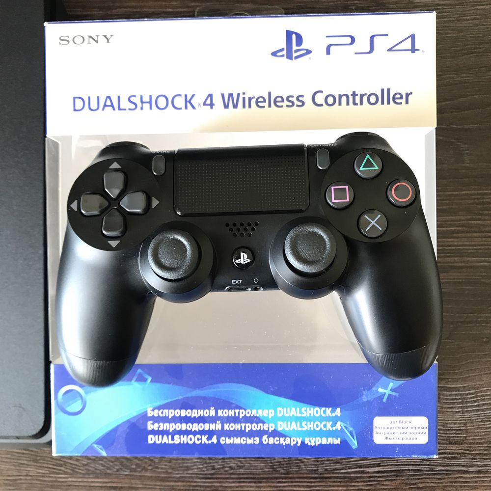 Playstation 4 Slim 2108A PS4 ігрова консоль приставка