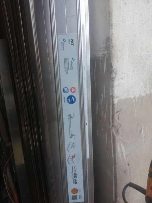 Belka zabezpieczająca ładunek PAT 1000