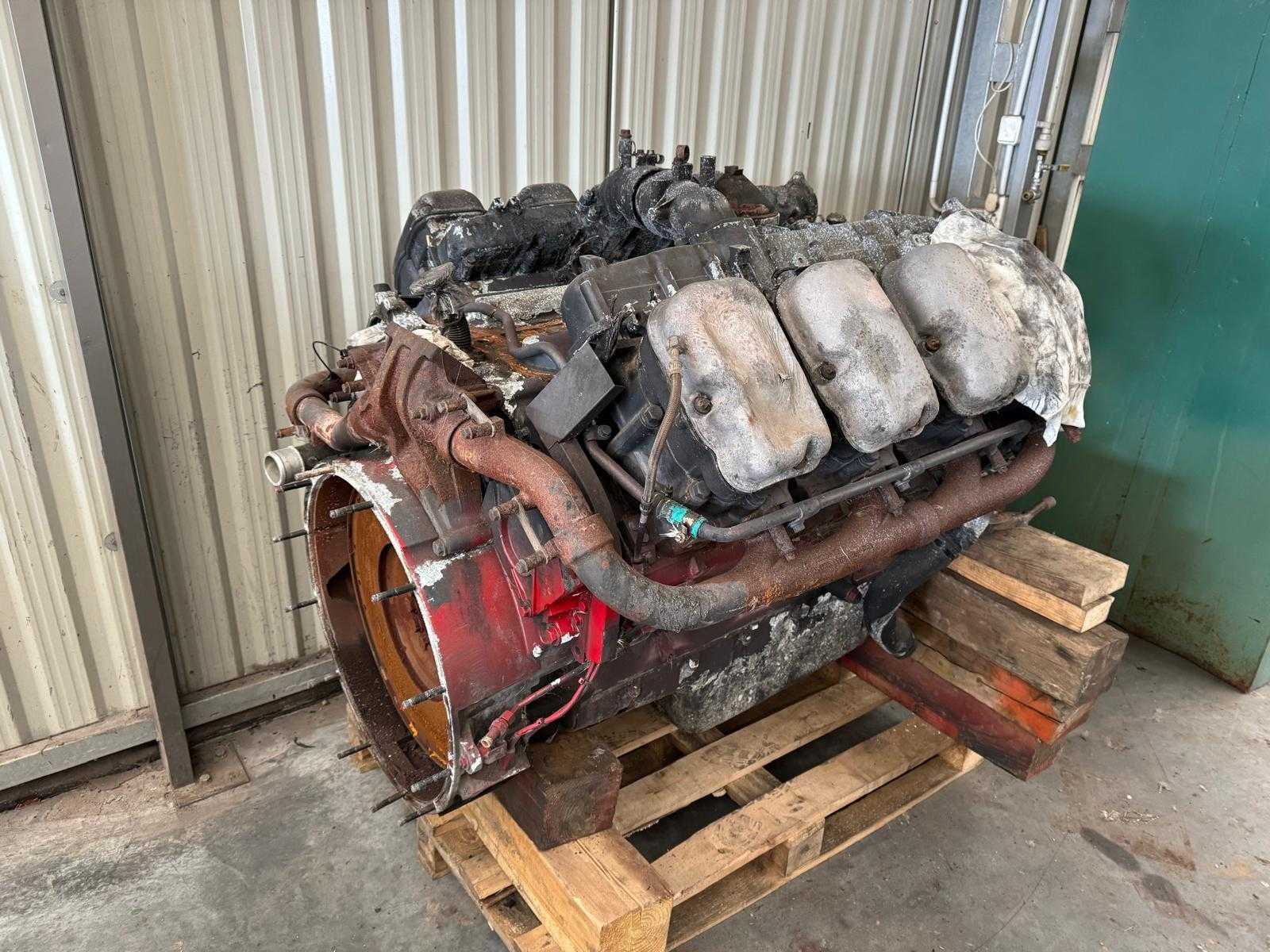 Rama i Silnik Scania V8 R560