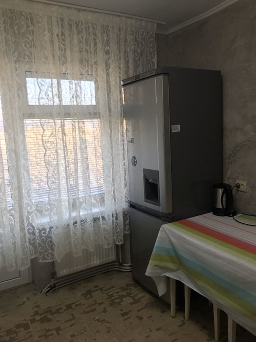 Здам місце в кімнаті дівчатам без власник.Проспект Свободи