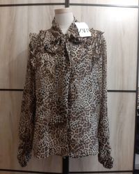 Блуза бренд Zara