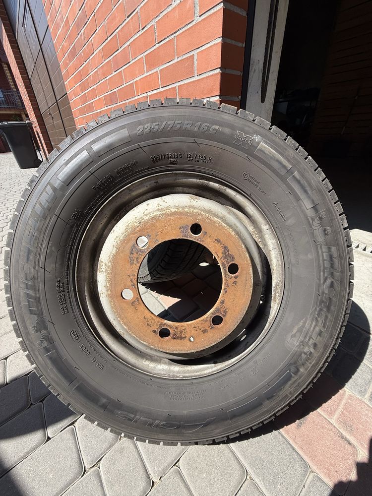 2x Opony michelin agilis+ 225/75/16 121R+ felgi