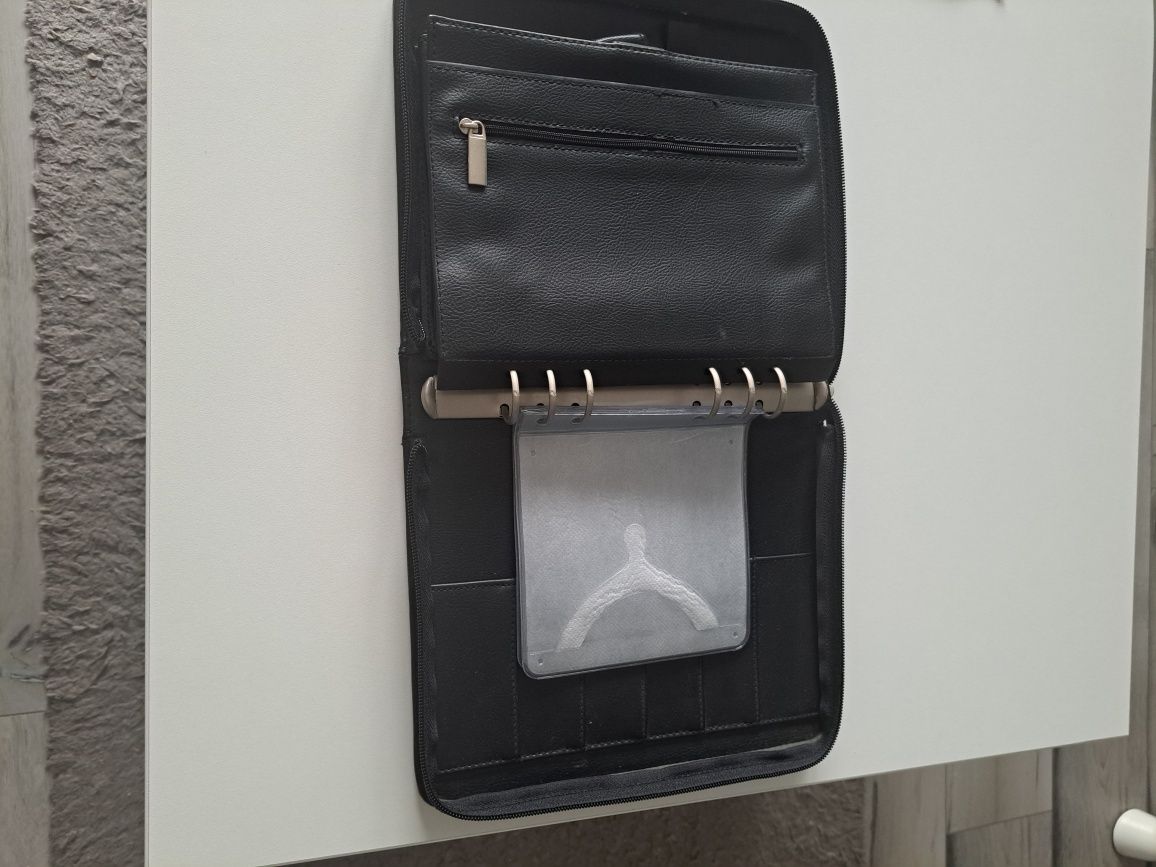 Etui pokrowiec na dokumenty