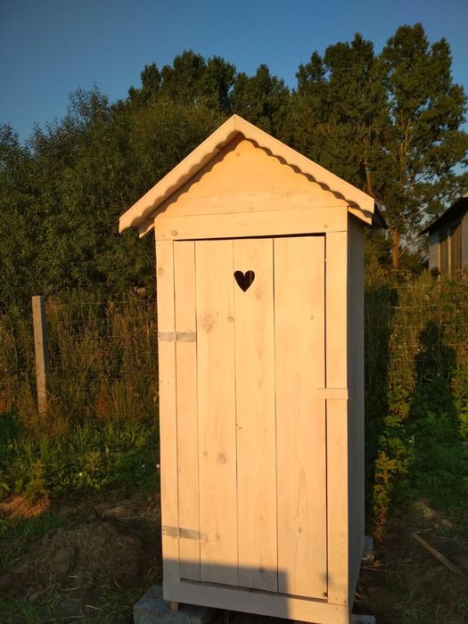 Donica , pergola, zabudowa tarasów, wychodki, budy dla psów