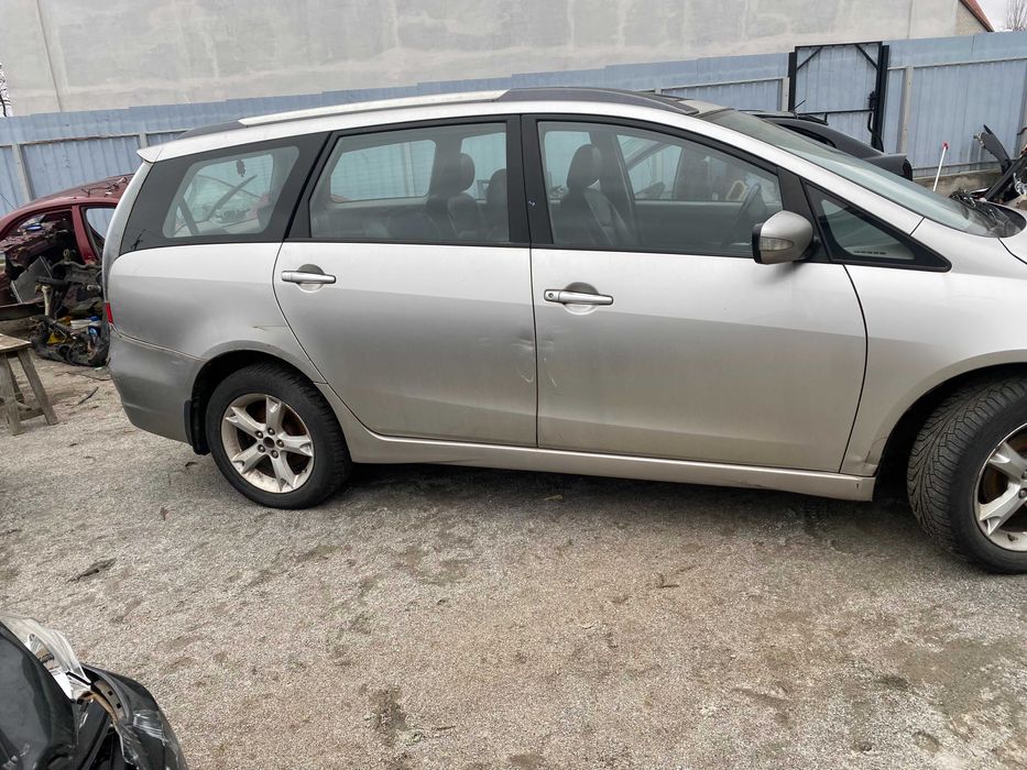 Mitsubishi Grandis Кришка багажніка і інше