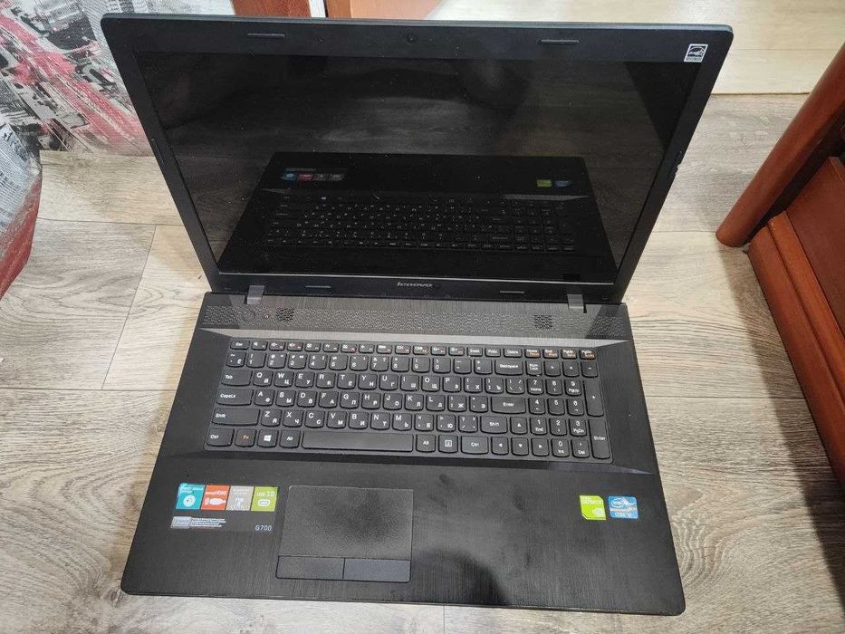 Ноутбук Lenovo G700 - гарний стан