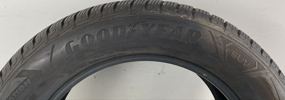 255/55R19 111H GoodYear Ultra Grip Performence Suv