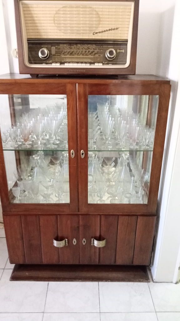 Cómoda, roupeiro, mesa, secretária, móvel, telefonia