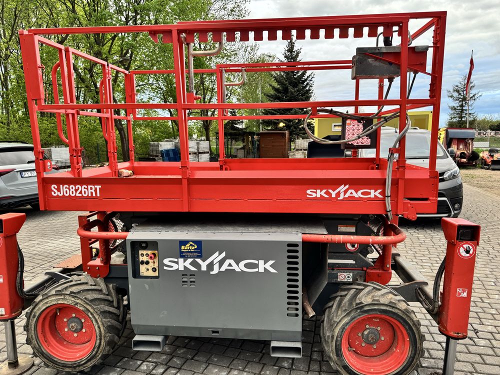 Podnośnik Skyjack SJ6826 RT Diesel rok 2018. JGL, z UDT !