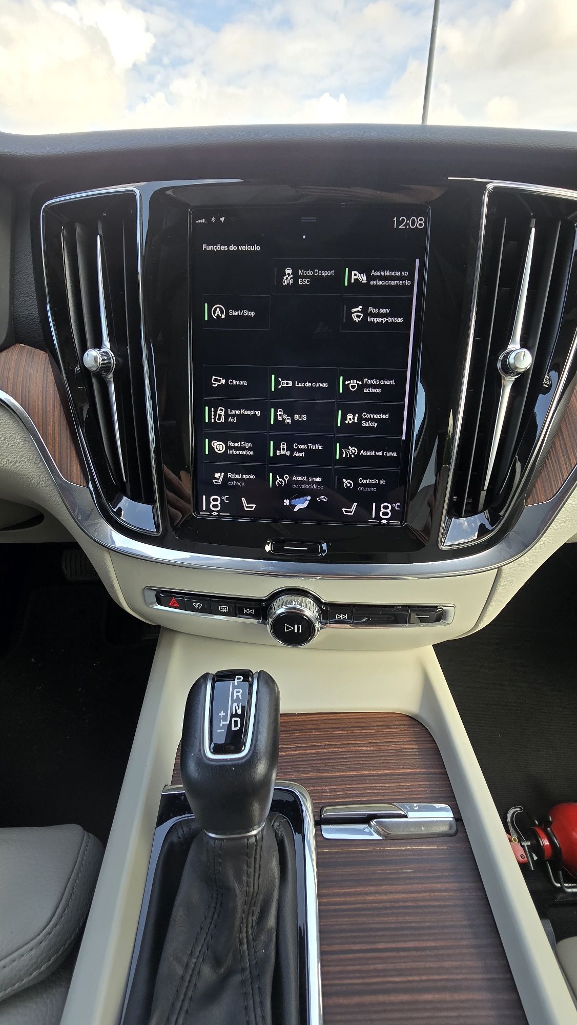 Volvo V60 D3 Inscription | 2020 | Full Extras