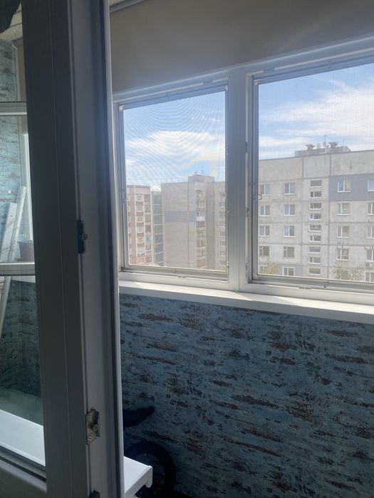 Продаи 3-х кім.кв з меблями та побутовою на 4-м районі.