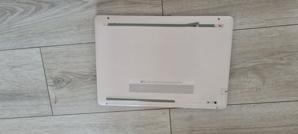 Laptop HP 14-dg0525sa