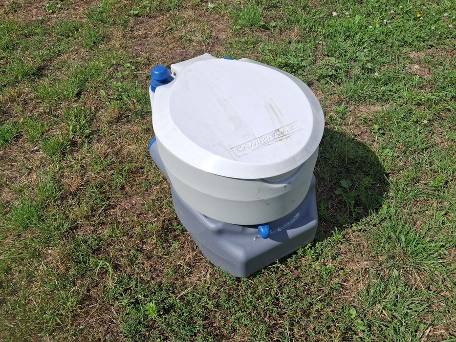 WC toaleta ubikacja turystyczna kamper