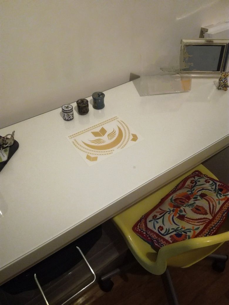 Toucador e cadeira ikea malm