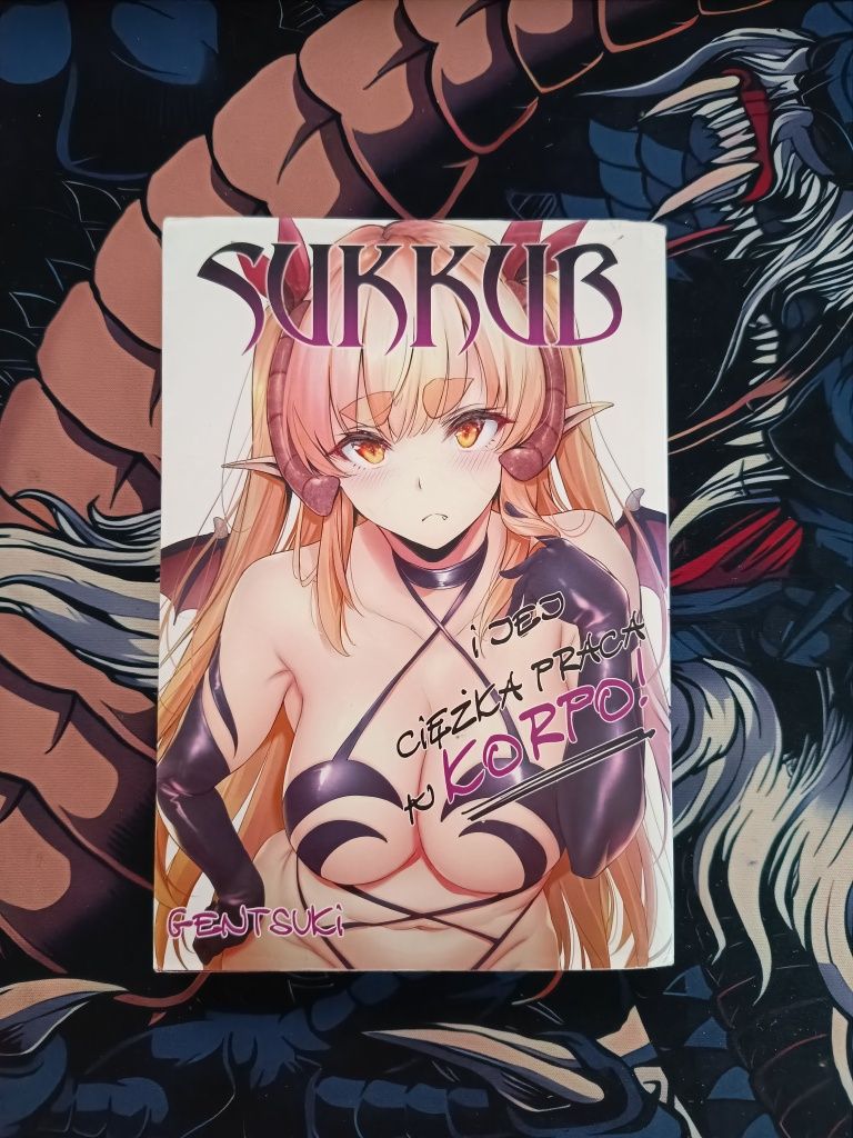 Manga sukkub i jej ciężka praca w korpo + gratisy