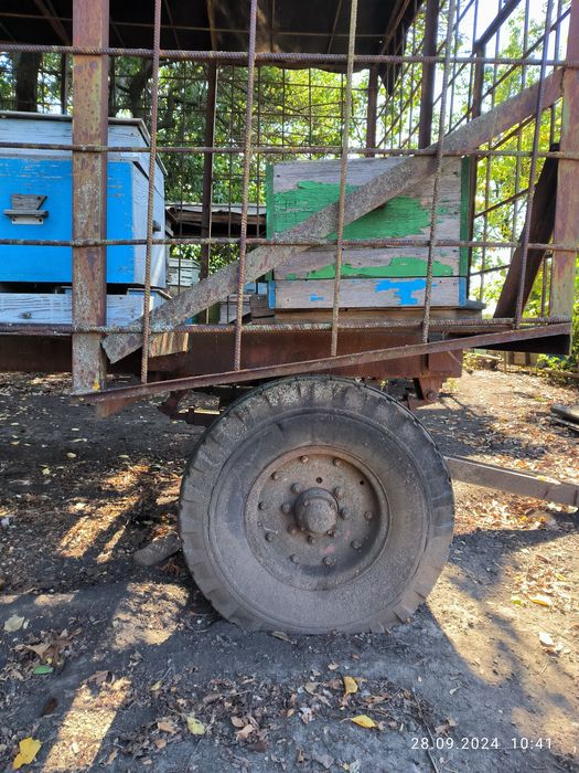 Павільйон для бджіл, причеп