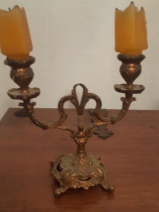 Candelabro l latão 2 braços