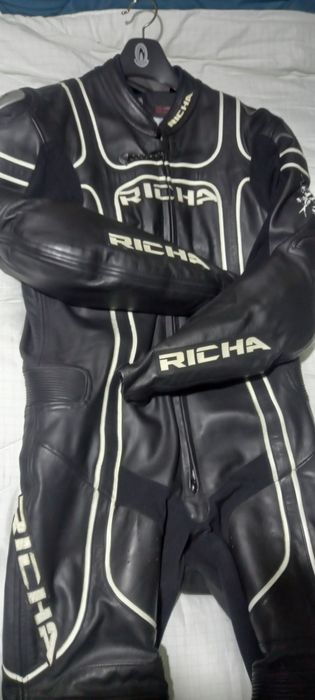 Fato de moto pele