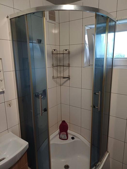 Kabina prysznicowa 80x80 w ładnym stanie ze wszystkimi