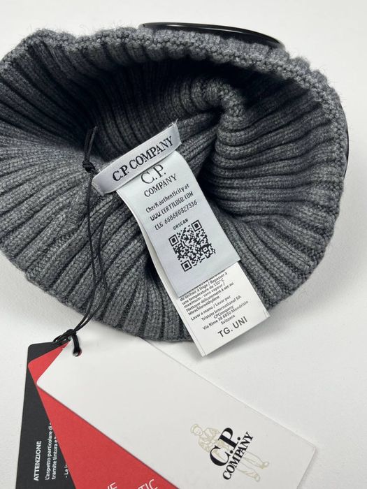 Шапка c.p company