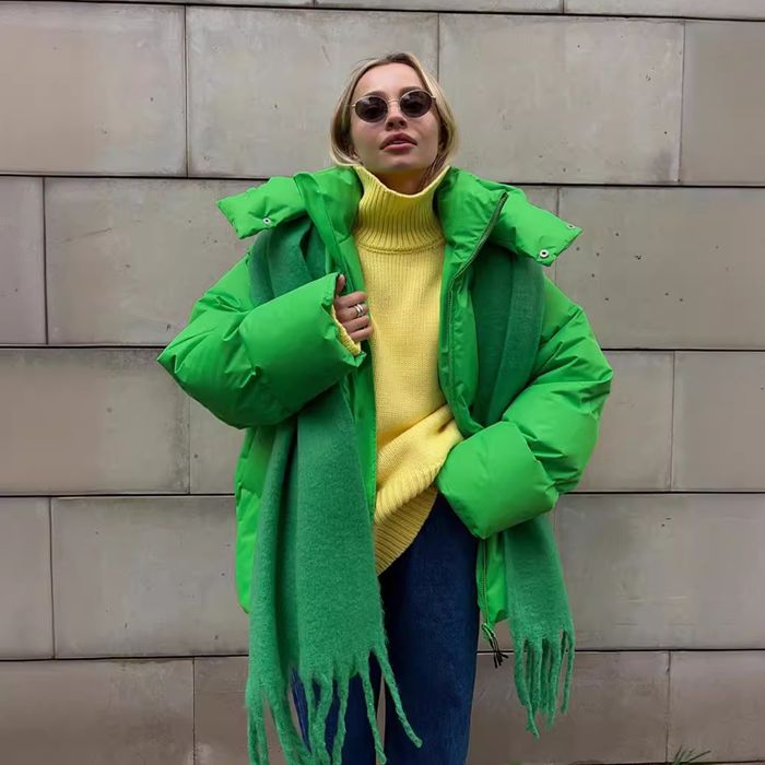 Продам зимову теплу куртку