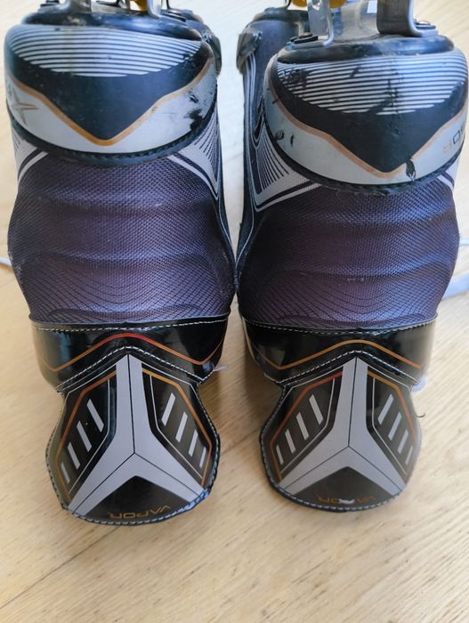 Bauer Vapor X250r 8r eu 43 rolki street hokejowe wkładka 268mm
