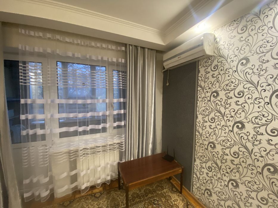 Оренда 2к. квартири по вул. Парамонова.