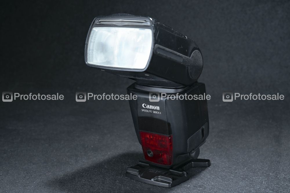 Спалах Canon EF 580 EX II