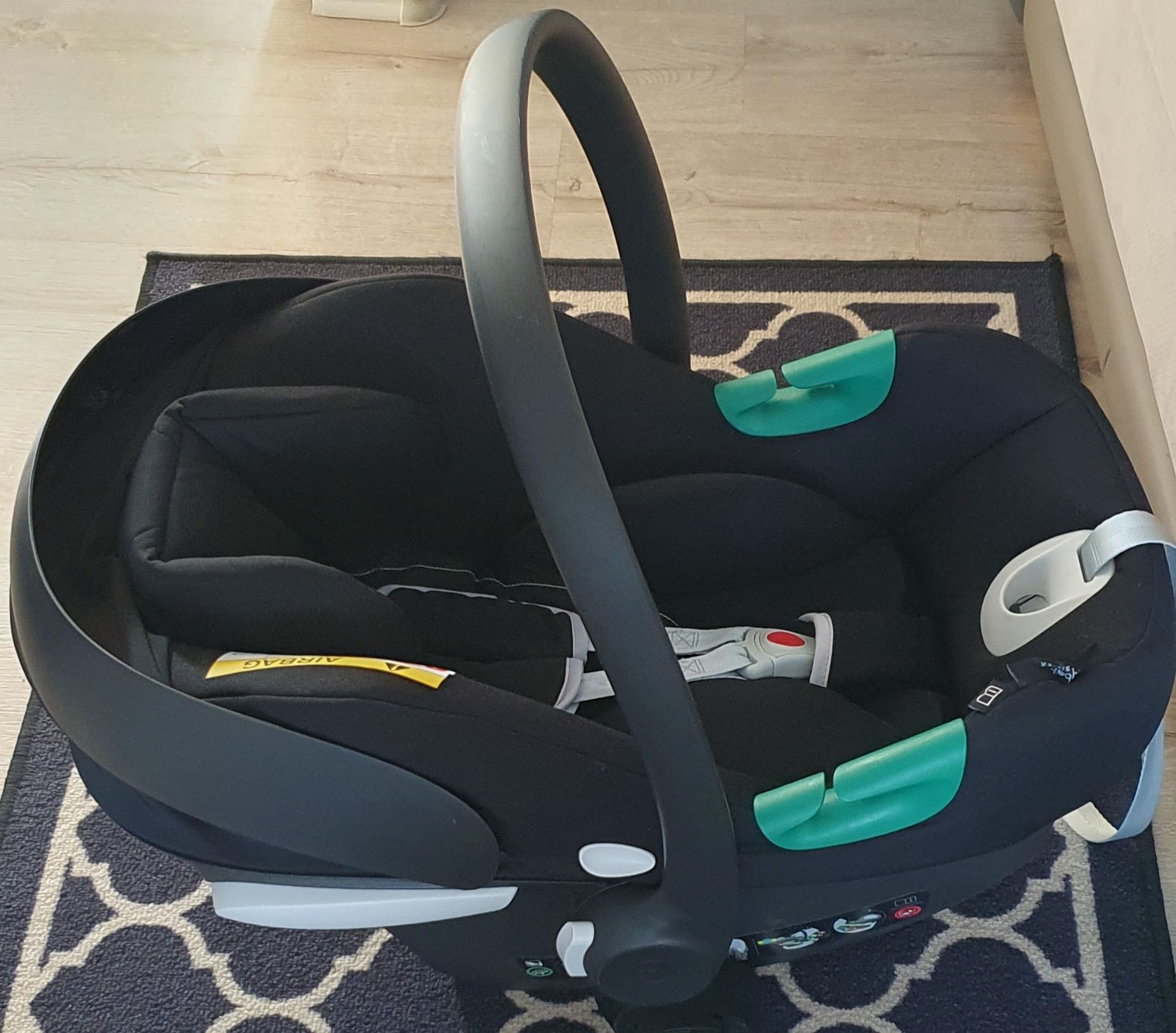 Cybex ATON B2 i-Size