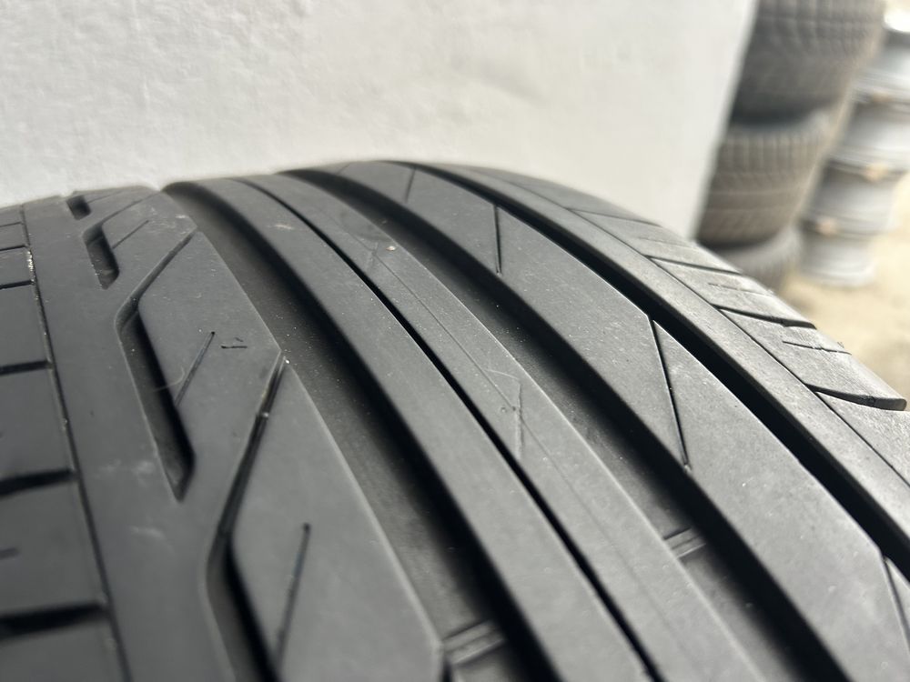 Opony letnie 225/50R18 x 2 szt Bridgestone 19r