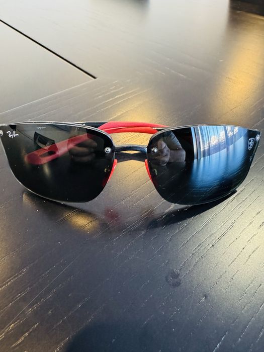 Oculos de Sol Ray Ban (Ferrari)