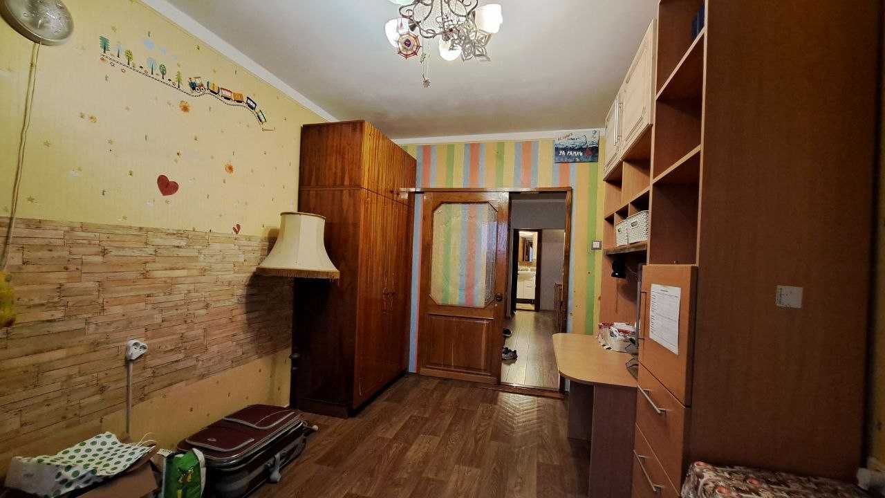 Продам 3 кімнатну квартиру на Люстдорфскій дорозі