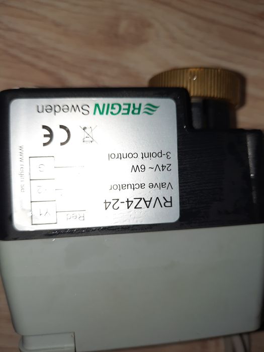 RVAZ4 24 Siłownik  zaworów regulacyjnych  nagrzewnicy wodnej REGIN