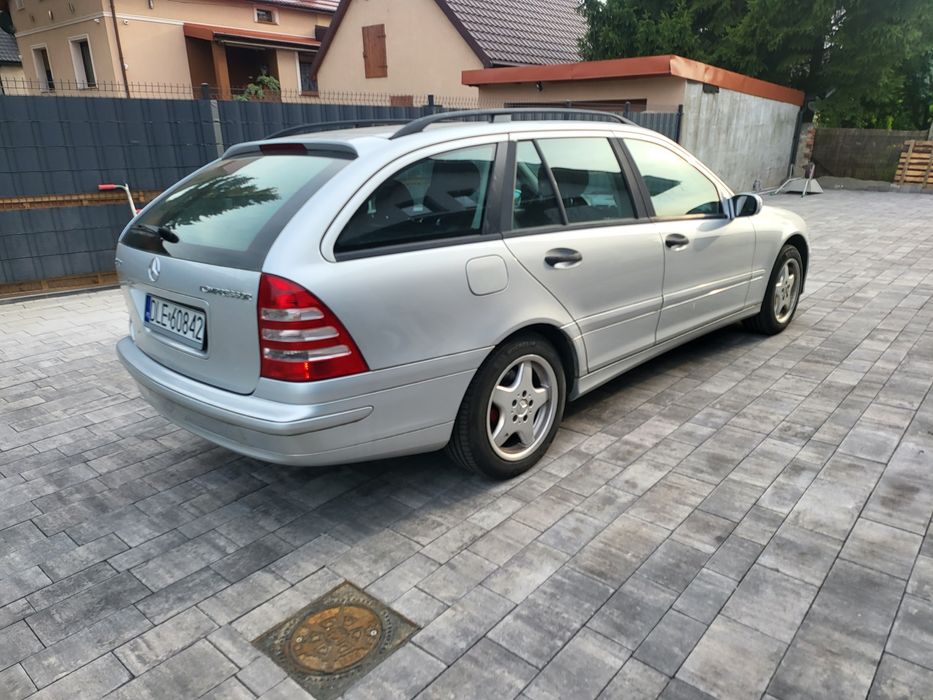 Mercedes C klasa w203 lift 1.8 kompressor 143km, 2006r, 220tys km
