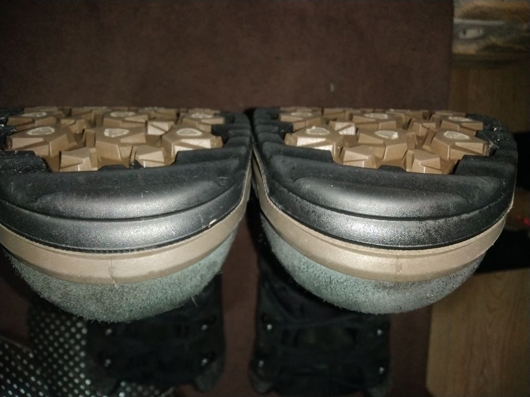 Ботинки Lowa Sassello мембрана Gore -Tex + утеплитель, подошва Vibram