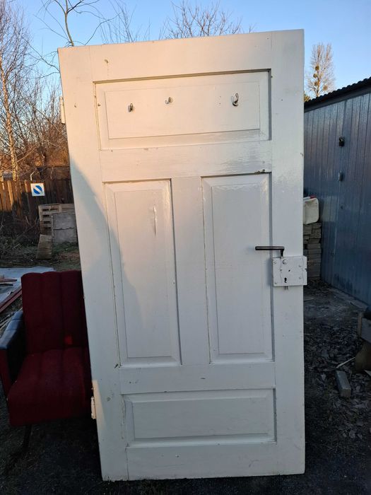 stare drewiane drzwi