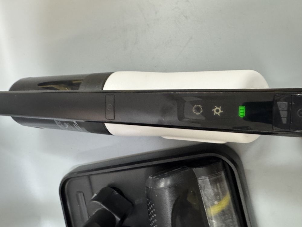 Акумуляторний пилосос Karcher VC 4s cordless