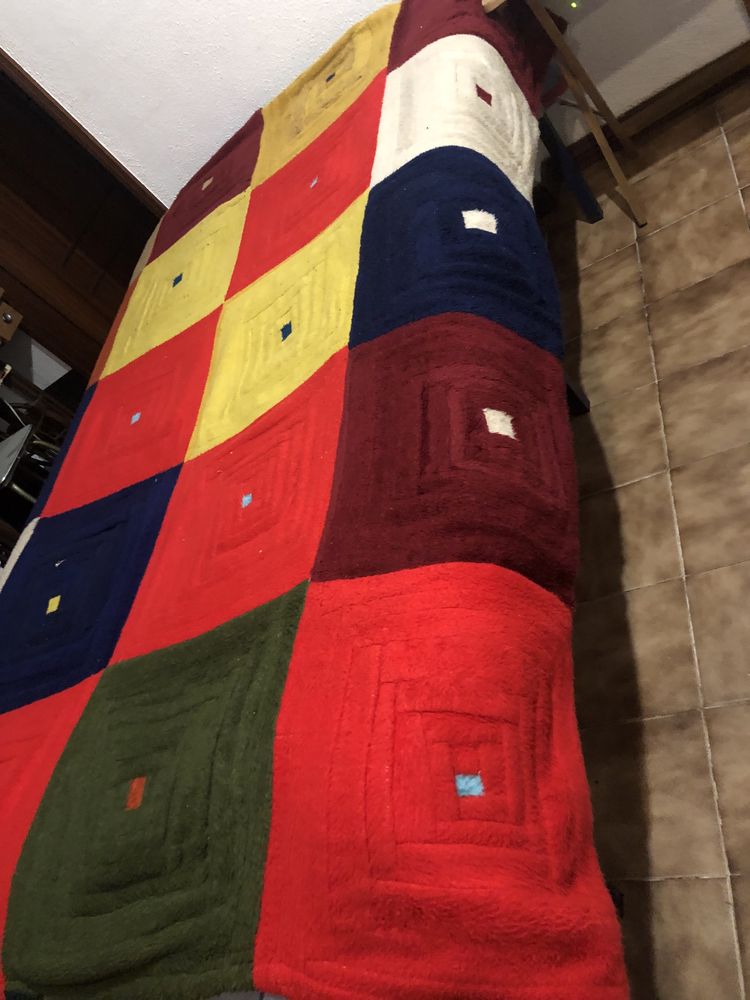 Manta colorida  Artesanal forrada, cama solteiro