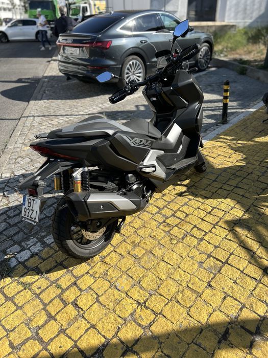 ADV 350 modelo 2025