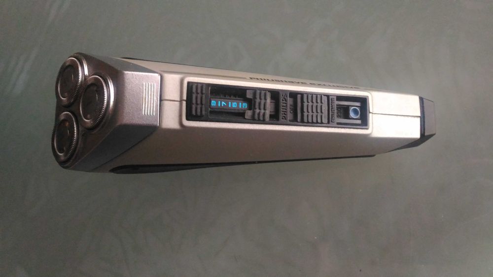 Philips Philishave Exclusive - máquina de barbear ( usada )