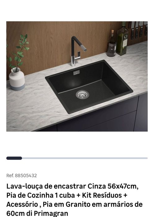 Lava loiça de uma cuba preto