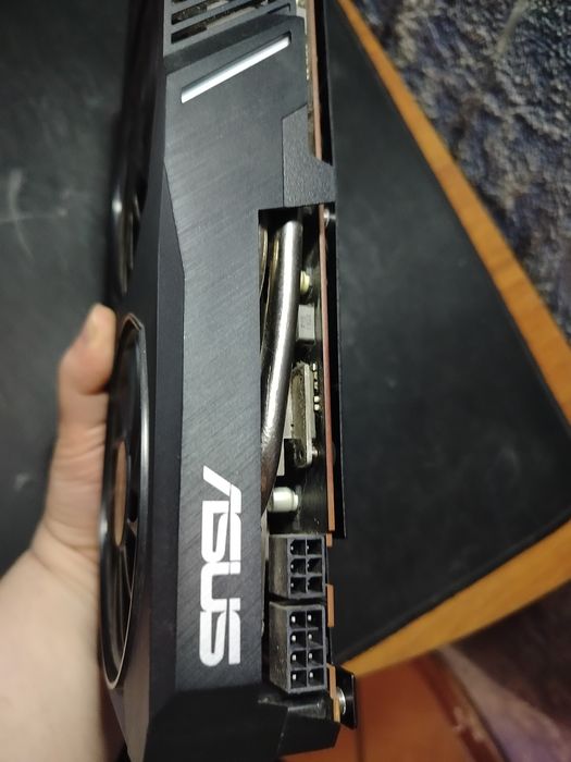 Продаю Rx 5700.8gb.б,у