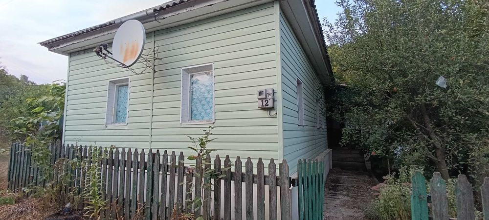 Продам будинок в Деснянському(Свердловці)Новгор.-Сів. р-н Чернігів обл