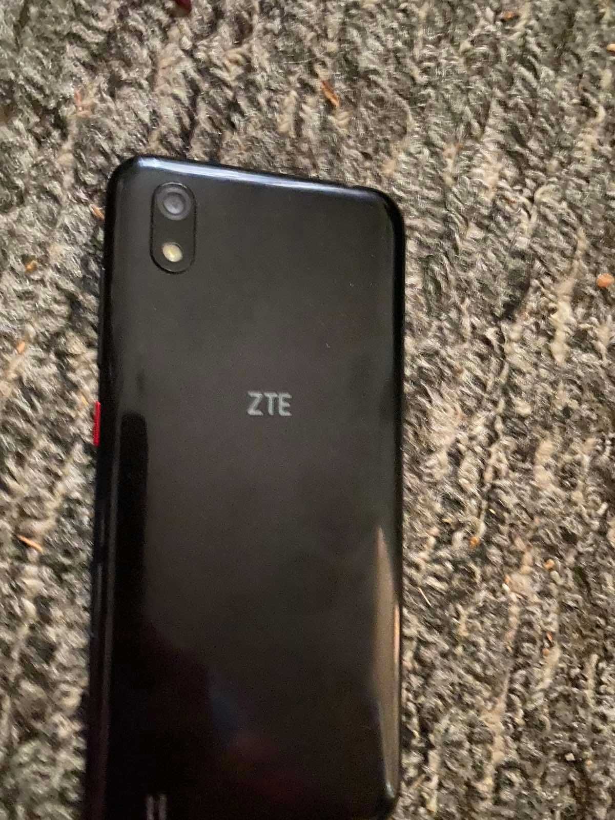 ZTE a7 2019 почти новый