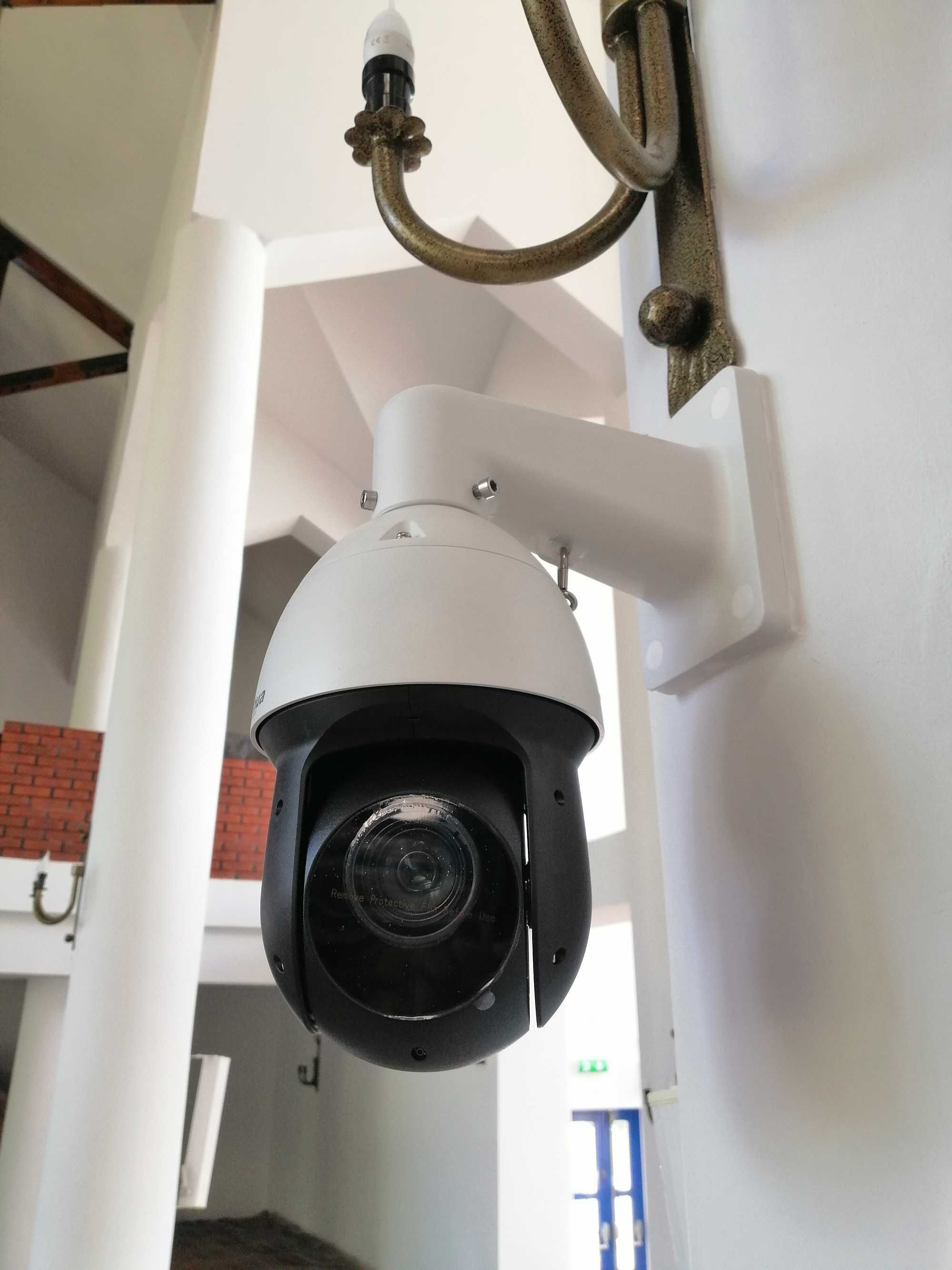 Montaż monitoringu - Instalacja kamer CCTV - Domofony