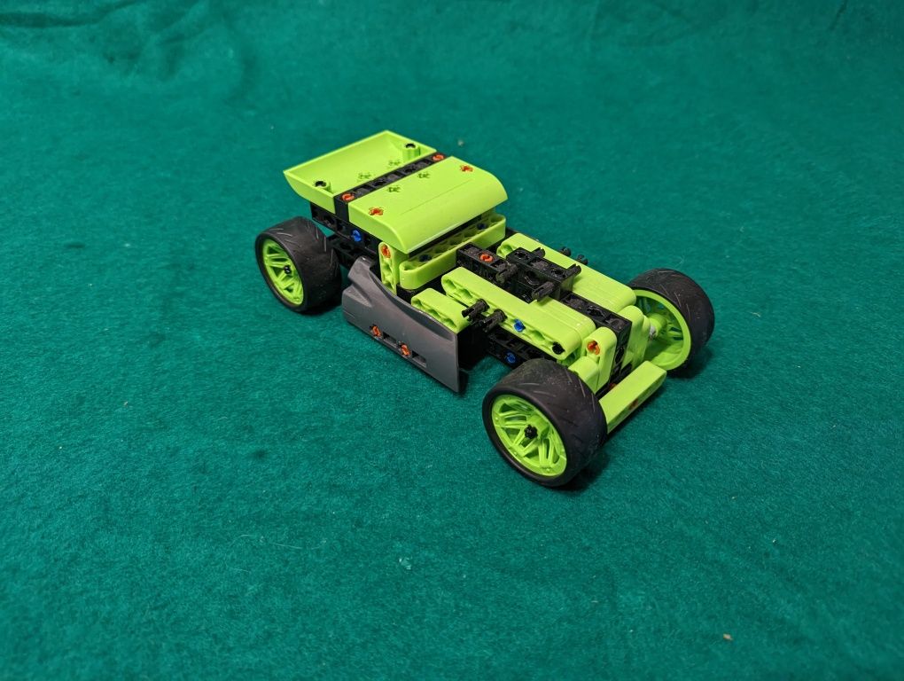 Lego Technic - Carro verde de corda