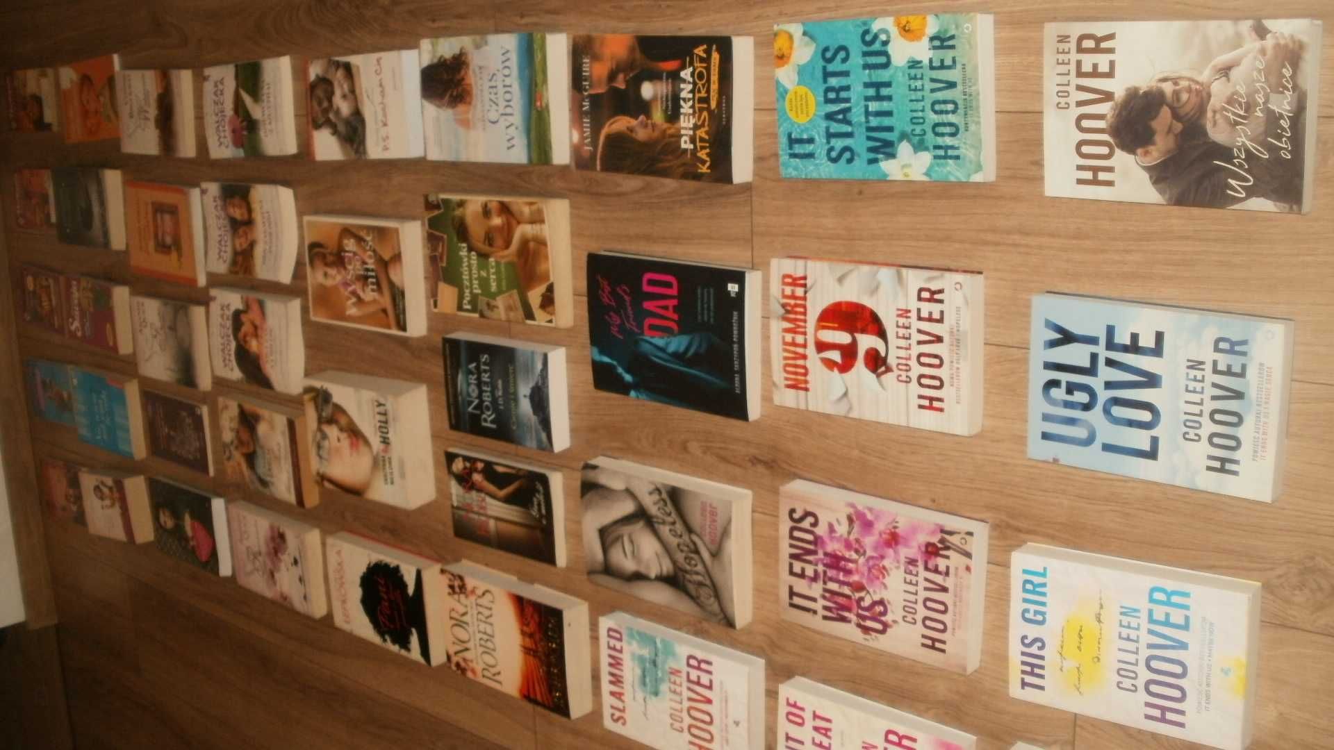 Colleen Hoover i inni - duży zestaw książek