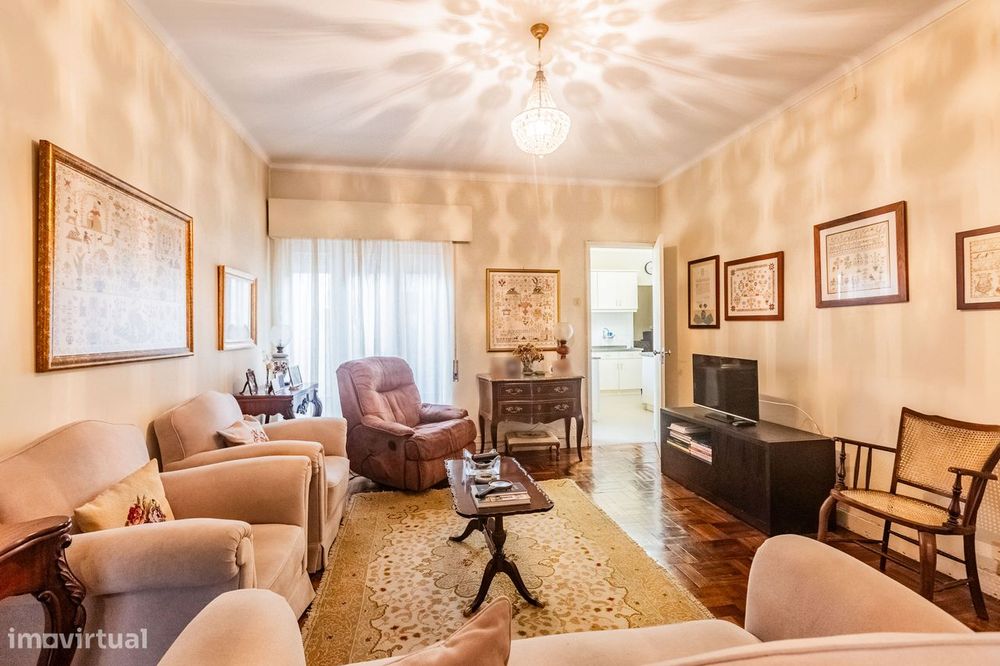 Moradia T5 no Centro Histórico de Ponta Delgada